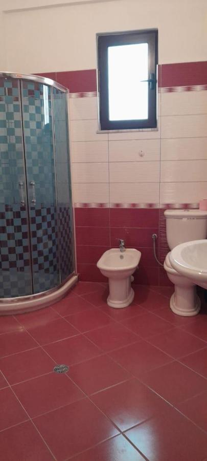 Casa Intera La Paghi Come Una Camera The Home With The Price Of A Room Durres Luaran gambar