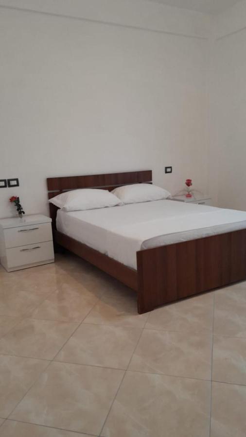 Casa Intera La Paghi Come Una Camera The Home With The Price Of A Room Durres Luaran gambar